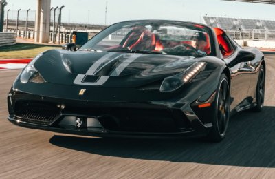 Ferrari vs Lamborghini - Speedtest