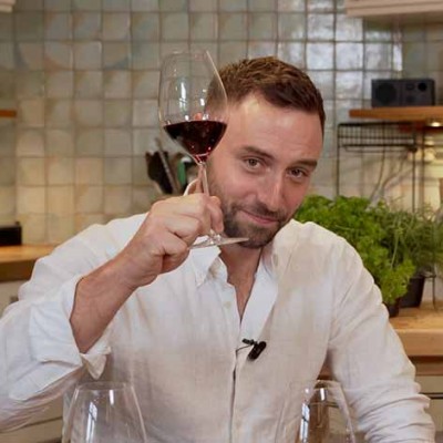 Vinprovning hemma med Måns Zelmerlöw