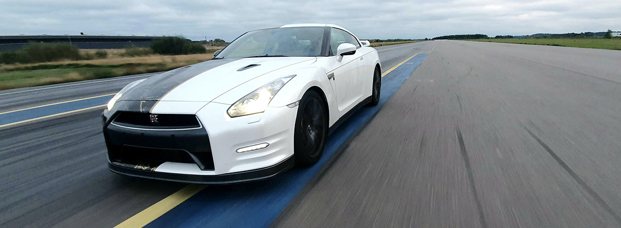 Produktbild för Airfield Speedtest med Nissan GT-R (1/1)