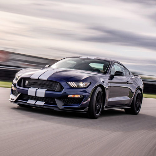Kør Ford Mustang Shelby GT350